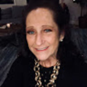 Meet your Posher, Connie